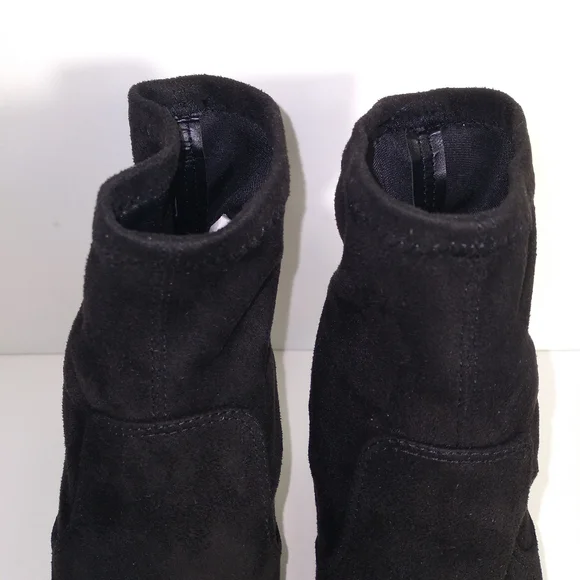 Alfani BAMBEY Black Faux Suede Gold Heel Ankl Bootie Boots- Women's Size- 6.5M - Picture 10 of 10